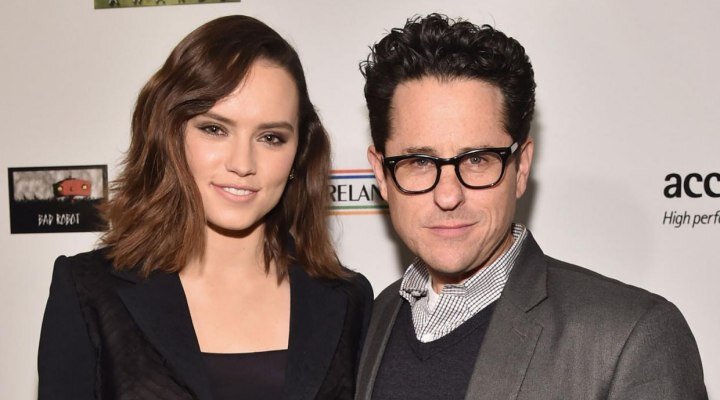J. J. Abrams ve Daisy Ridley Bir Kez Daha Bir Araya Geliyor!