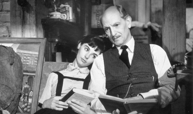 anne - frank - filmloverss
