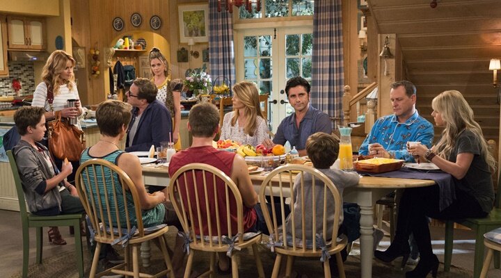 Fuller House Yılın En Çok İzlenen Dizisi Oldu!