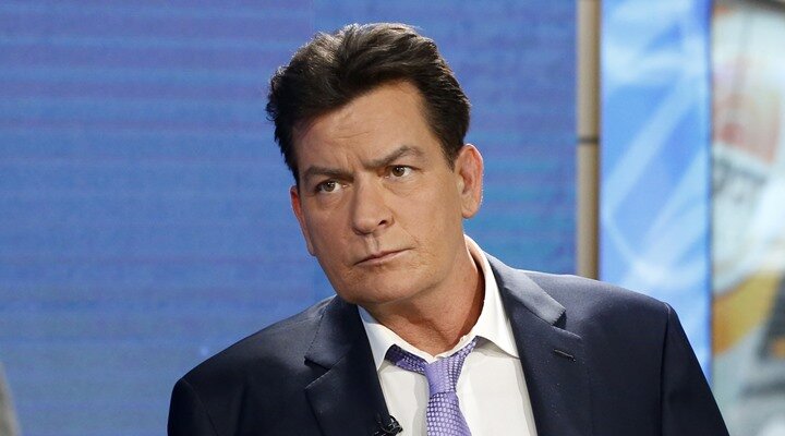 Charlie Sheen: “Two and a Half Man’i Berbat Ettiğim İçin Pişmanım”