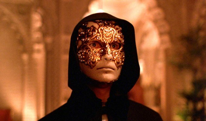 eyes-wide-shut-tom-cruise-filmloverss