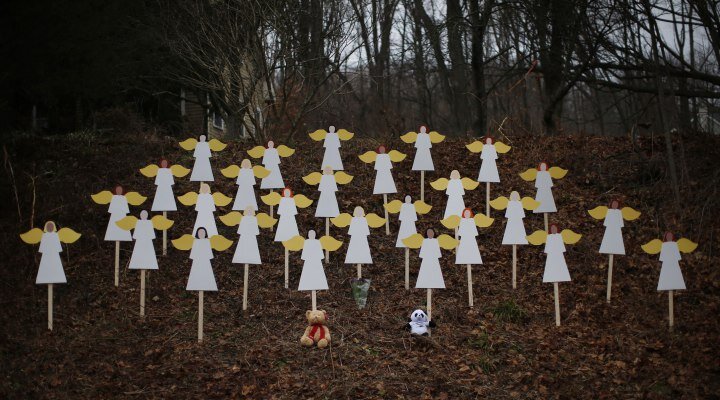 Sandy Hook Saldırısını Arkasındaki Gizemi Aralayan Belgesel: Newton