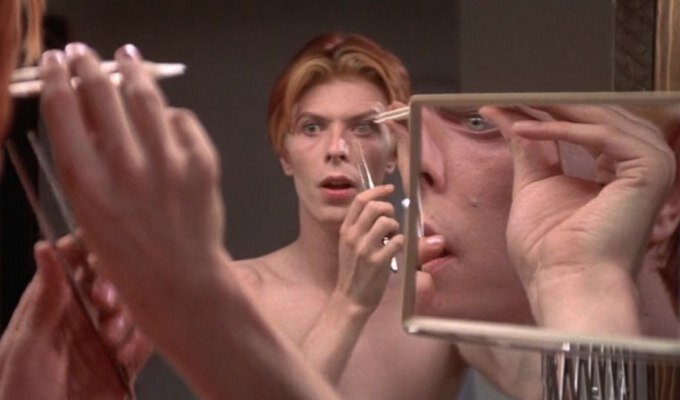 the-man-fell-to-earth