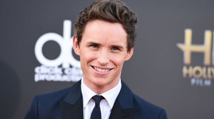 Eddie Redmayne The Last Days of Night Filminin Kadrosunda!