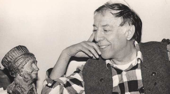 Münir Özkul: Temaşadan Beyazperdeye, Kavuklu’dan Mahmut Hoca’ya