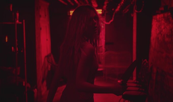 the-neon-demon-2-filmloverss (2)