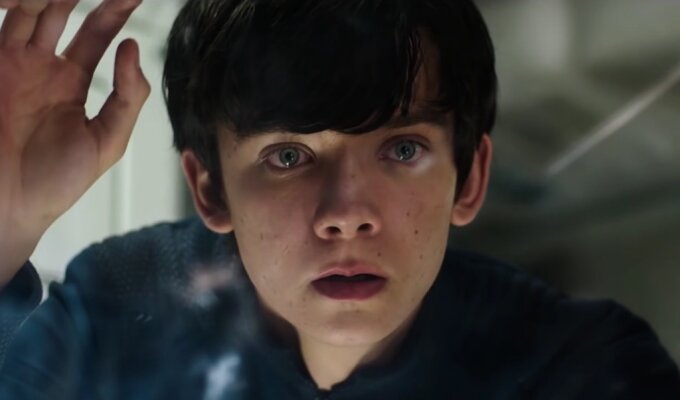 The Space Between Us movie trailer 2016