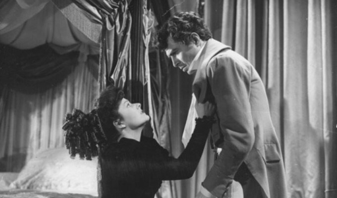 the-man-in-grey-filmloverss