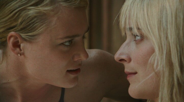 Mackenzie Davis ve Caitlin FitzGerald’lı Always Shine’dan Gerilim Dolu Fragman Yayınlandı!