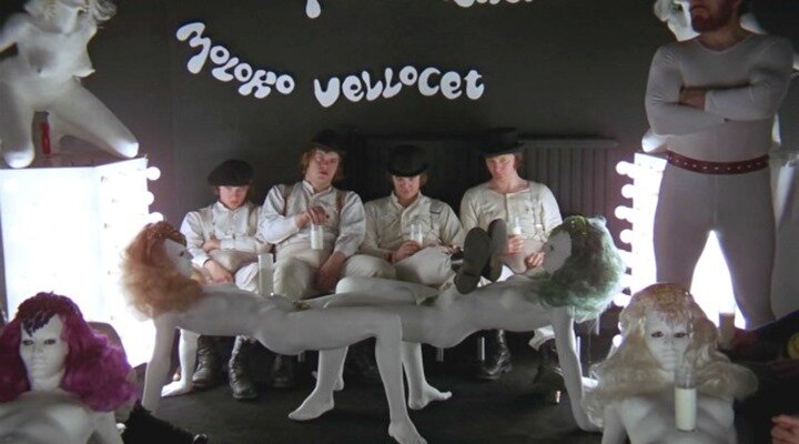 Filmlerdeki Benzer Sahneler Üzerine Yeni Bir Video!