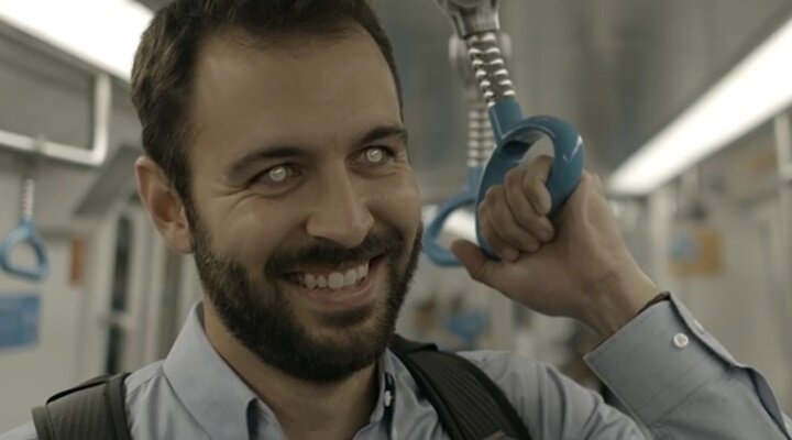 Black Mirror’ın Yaratıcılarından Netflix İçin Hazırlanan Etkileyici Reklam Filmi!