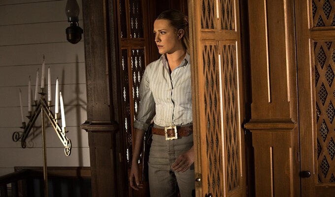 westworld-1-sezon-9-bolum-dolores-filmloverss