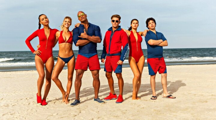 Başrollerinde Zac Efron ve Dwayne Johnson’ın Yer Aldığı Baywatch’tan Fragman Yayınlandı!