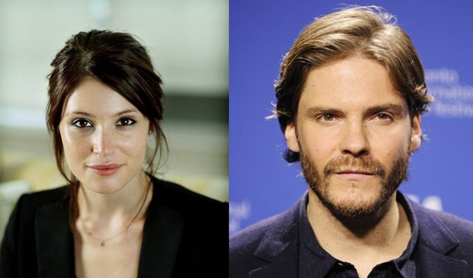 daniel-bruhl-gemma-arterton-filmloverss