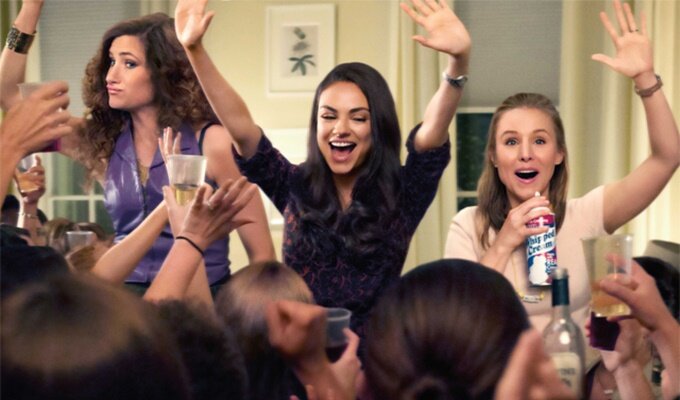 bad-moms-1-filmloverss