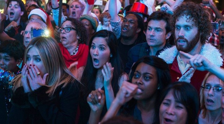 Jason Bateman ve Jennifer Aniston’lı Office Christmas Party’den Yeni Fragman!