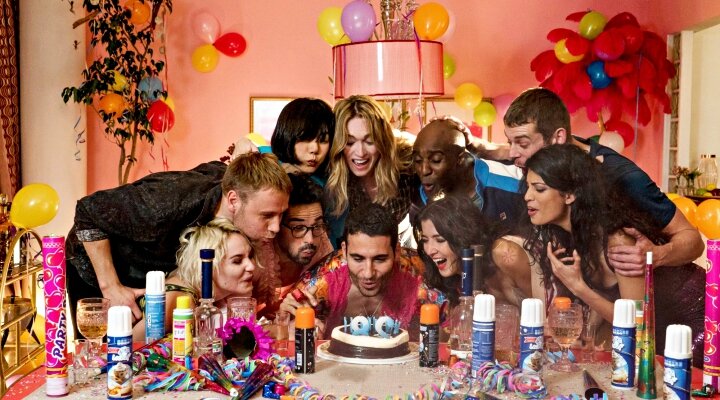 Sense8 Noel Özel Bölümü İncelemesi