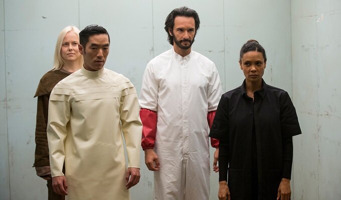 westworld-1-sezon-10-bolum-maeve-filmloverss