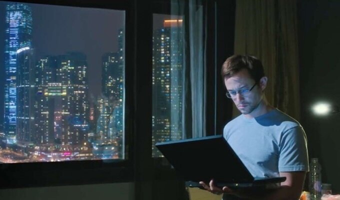 snowden-5-filmloverss