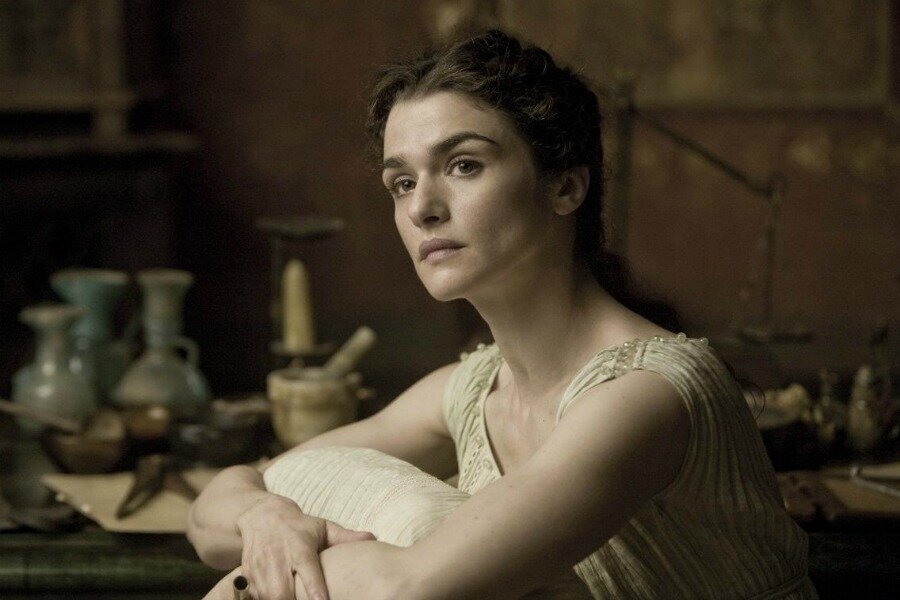 Gizemli Hikayesiyle Dikkat Çeken Rachel Weisz’li My Cousin Rachel’dan Yeni Fragman Yayınlandı!