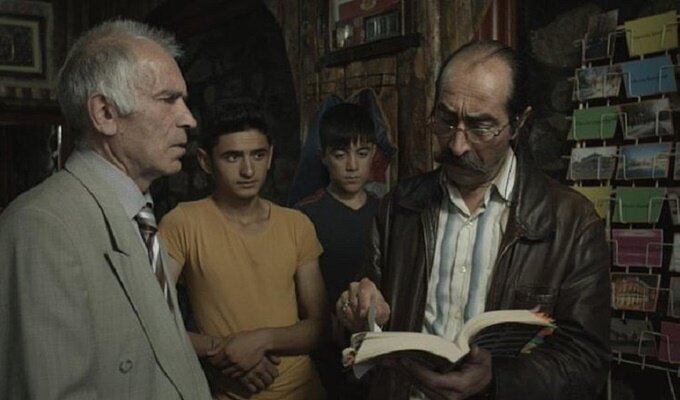 orhan-pamuk-a-soylemeyin-kars-ta-cektigim-filmde-kar-romani-da-var-filmloverss