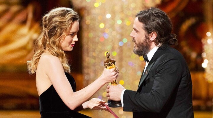 Oscar Töreni’nde Casey Affleck’i Alkışlamayarak Protesto Eden Brie Larson’dan Konuyla İlgili Açıklama Geldi!