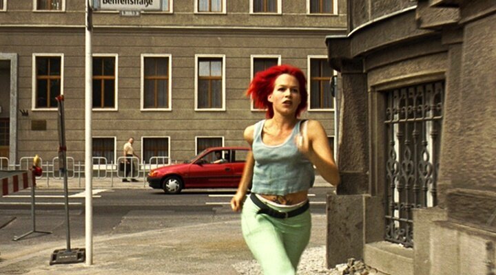 Zaman Döngüsüne Hapsolan Karakterlerin Sıra Dışı Hayatlarını Konu Alan 10 Muazzam Film!