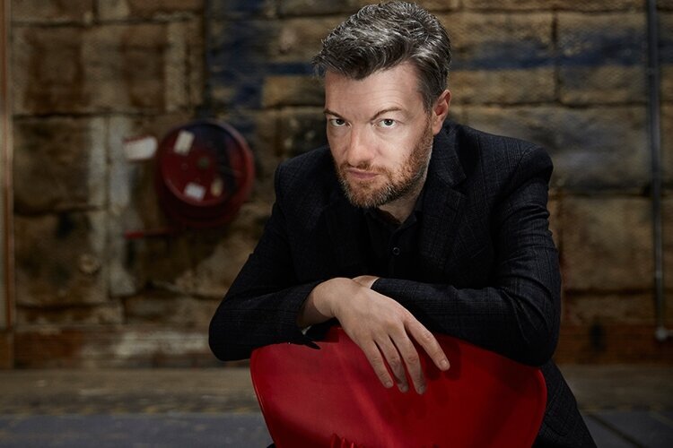 charlie-brooker-dan-black-mirror-4-sezon-hakkinda-merak-uyandiran-aciklamalar-ara-gorsel-filmloverss