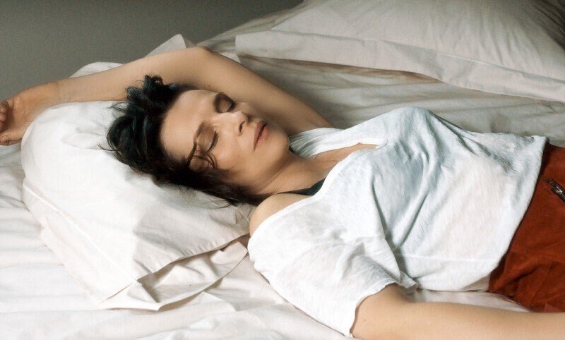 Juliette Binoche’un Başrolünde Olduğu Let The Sunshine In’den İlk Görsel Yayınlandı!