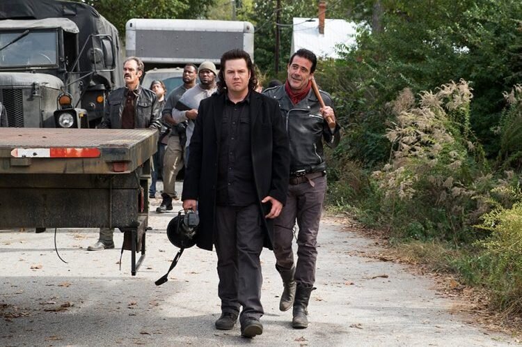 the-walking-dead-7-sezon-16-bolum-filmloverss