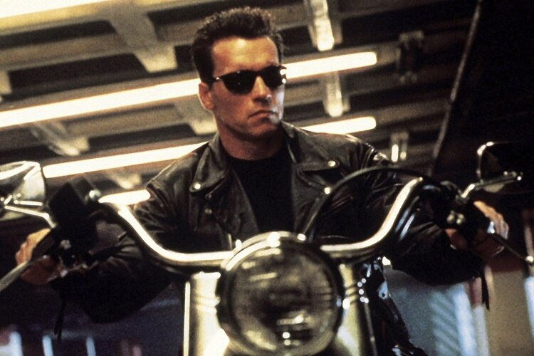 TERMINATOR 2: JUDGMENT DAY, Arnold Schwarzenegger, 1991, ©TriStar Pictures/courtesy Everett Collection