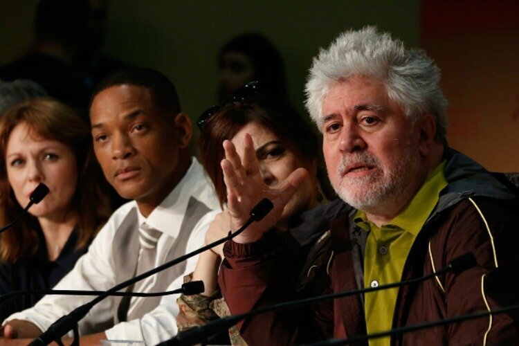 cannes-basin-toplantisi-almodovar-smith-filmloverss