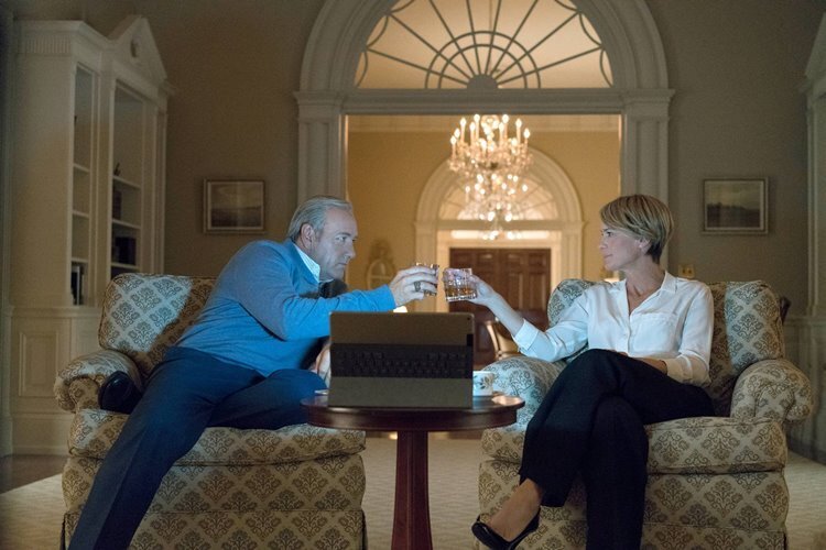 house-of-cards-sezon-5-bolum2-filmloverss