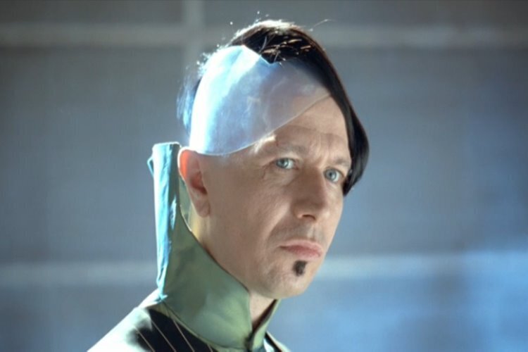 the-fifth-element-jean-baptiste-emanuel-zorg-filmloverss
