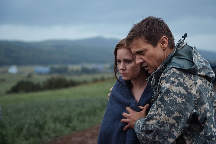 uyarlama-senaryonun-gerekliliklerini-arrival-uzerinden-anlatan-ders-niteliginde-enfes-bir-video-1-filmloverss