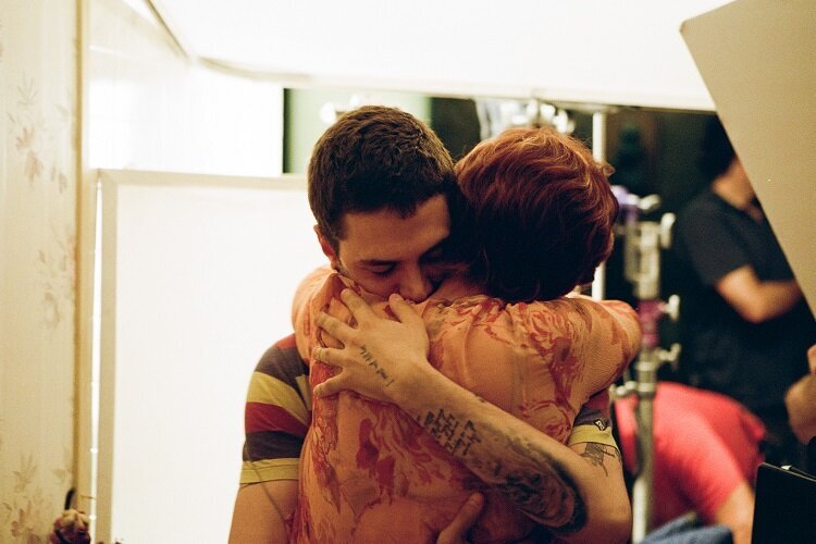 xavier-dolan-in-yeni-filmi-the-death-of-john-f-donovan-dan-nefes-kesen-goruntuler-yayinlandi-7-filmloverss