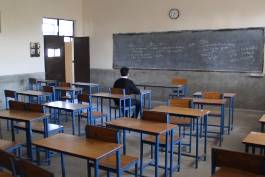 Abu: Tanıdık ve Dokunaklı Bir LGBTİ Belgeseli