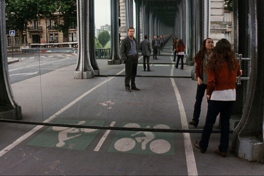 3 Dakikada Aynanın Filmlerde Bir Metafor Olarak Yolculuğu!