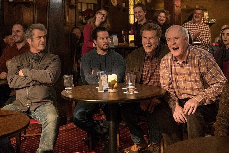 will-ferrell-ve-mark-wahlberg-in-basrolu-paylastigi-daddy-s-home-2-dan-fragman-yayinlandi-2-filmloverss