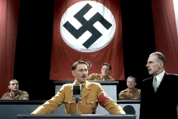 hitler-the-rise-of-evil-filmloverss