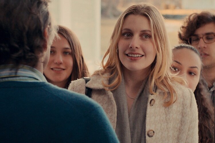 greta-gerwig-in-yonetmenligini-ustlendigi-lady-bird-oscar-sezonuna-hazirlaniyor-2-filmloverss