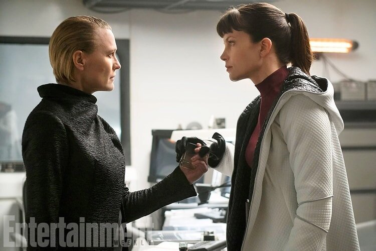 robin-wright-blade-runner-2049-filmloverss