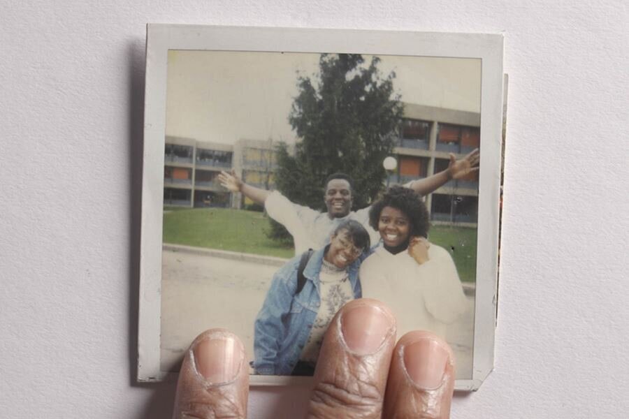 Amerika’daki Adalet Sisteminin Yetersizliğini Gözler Önüne Seren Çarpıcı Bir Belgesel: Strong Island!