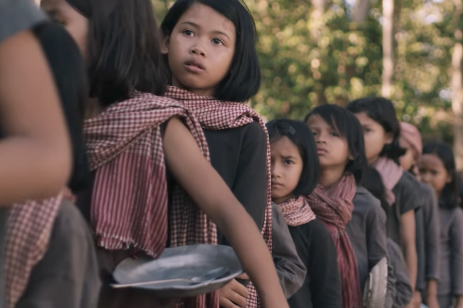 Angelina Jolie İmzalı First They Killed My Father’dan Çarpıcı Bir Fragman Yayınlandı!