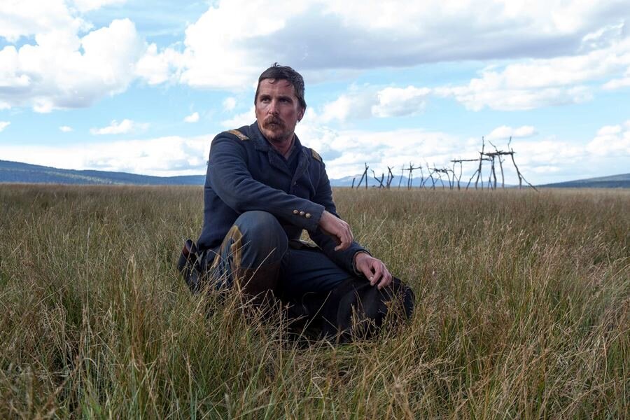 Christian Bale’li Hostiles’tan Yeni Fragman Yayınlandı!