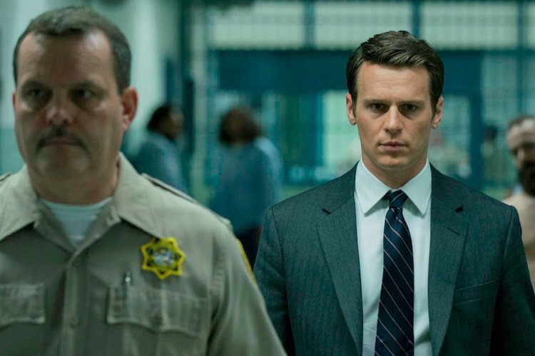 david-fincher-imzalı-mindhunterdan-merak-uyandıran-bir-fragman-yayınlandı-filmloverss
