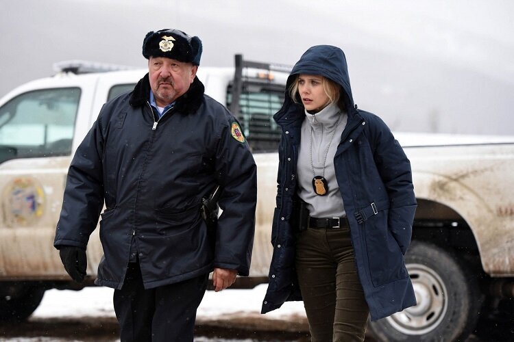 elizabeth-olsen-ve-jeremy-rennerlı-wind-riverdan-gerilim-dolu-bir-fragman-yayınlandı-filmloverss
