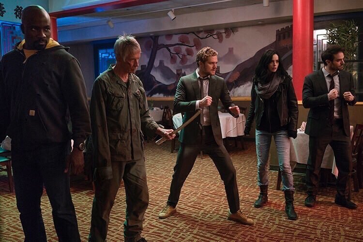 marvelın-netflix-kahramanlarını-bir-araya-getiren-yepyeni-the-defenders-fragmanı-yayınlandı-2-filmloverss