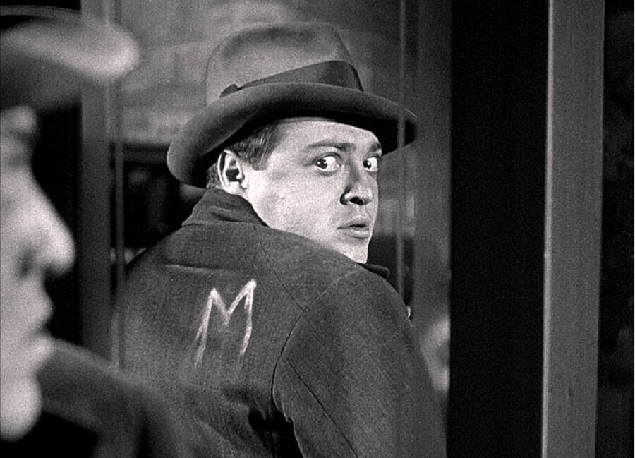 M: Şehirde Katil Var