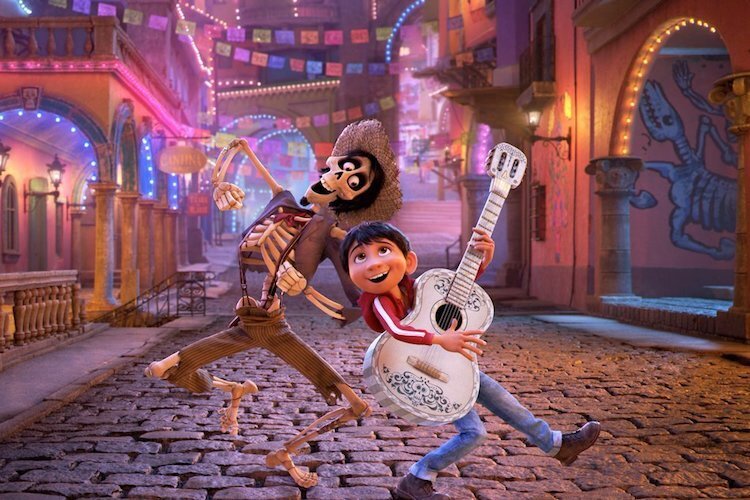 pixarın-bugüne-kadarki-en-farklı-filmi-coco-filmloverss